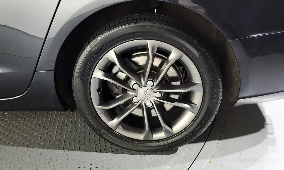 Audi A6 3.0 TDI quattro C7 - изображение 5