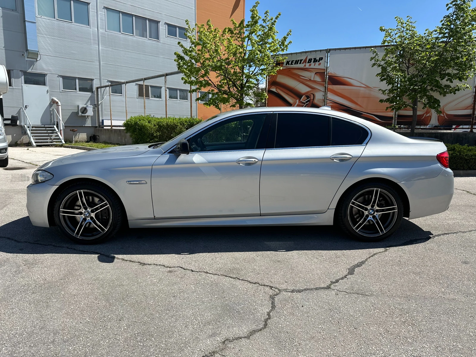 BMW 530 3.0d 245 к.с. MPack - изображение 2