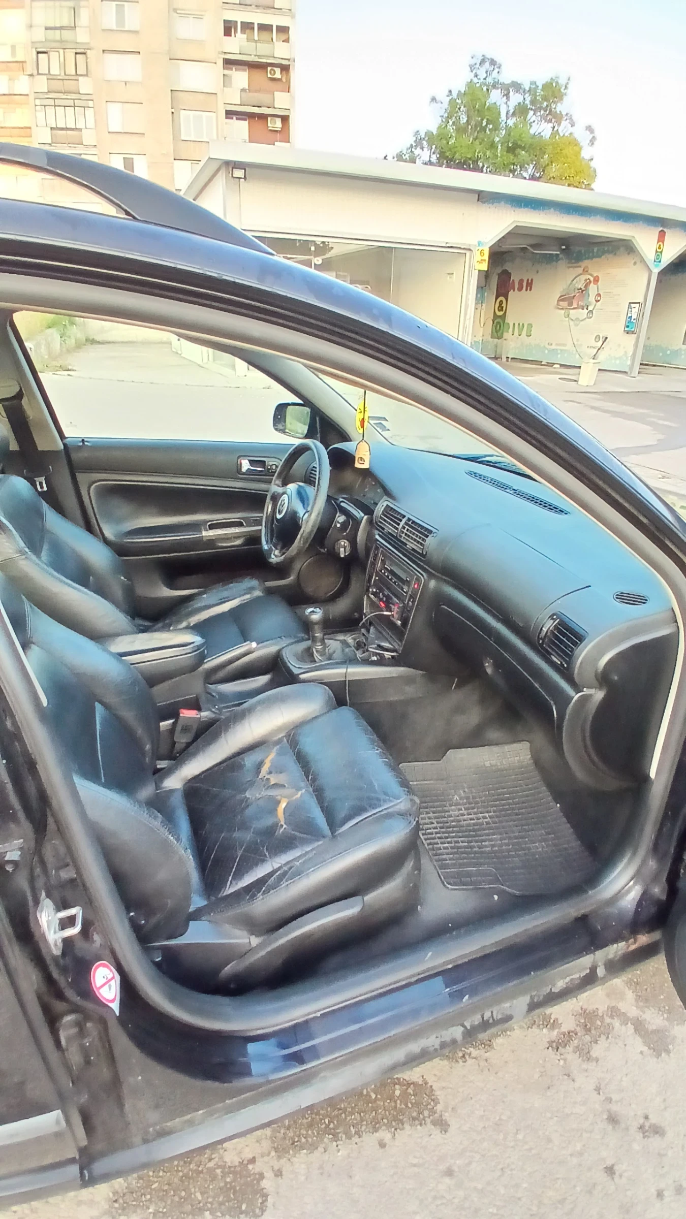 VW Passat 1.9TDI 116HP - изображение 7