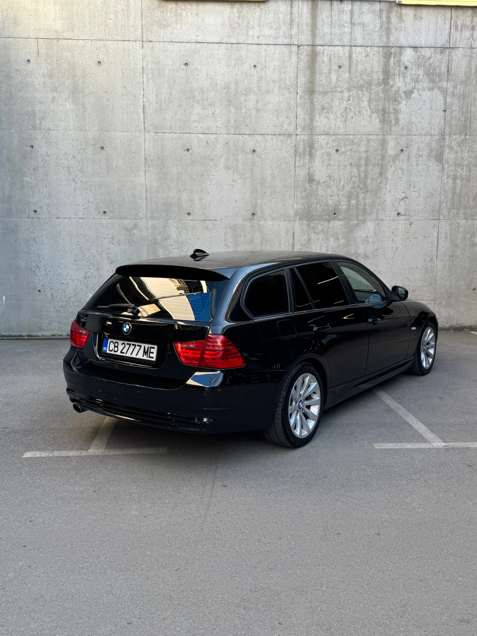 BMW 320 xDrive/NAVI/FACE/Auto - изображение 6
