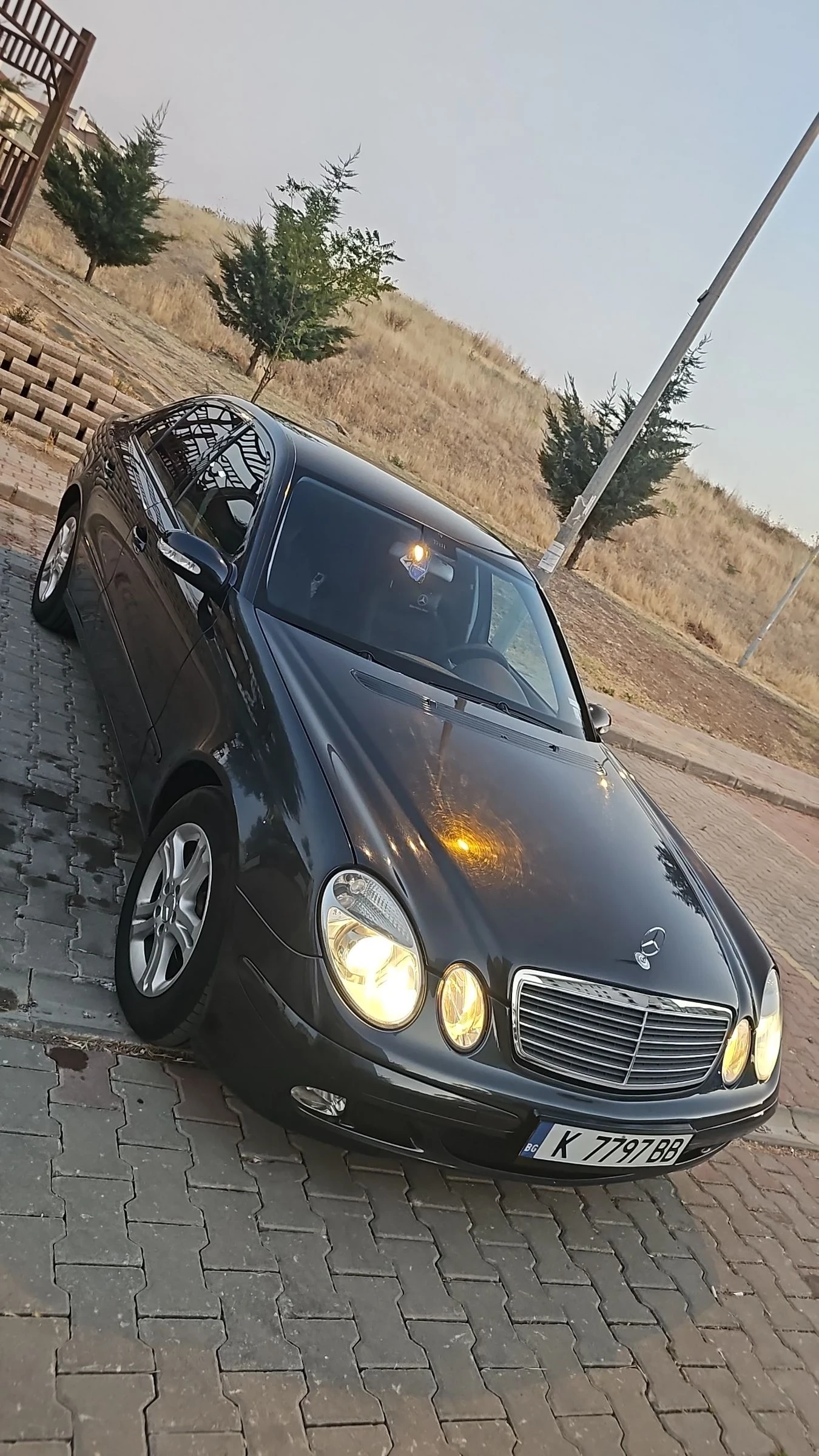 Mercedes-Benz E 270  - изображение 4
