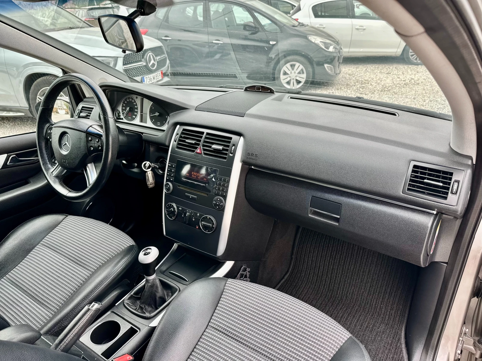 Mercedes-Benz B 170 1.7 i -Сервизна История - изображение 8