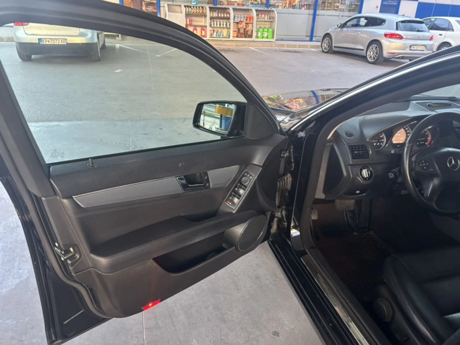 Mercedes-Benz C 220 | Mobile.bg   12