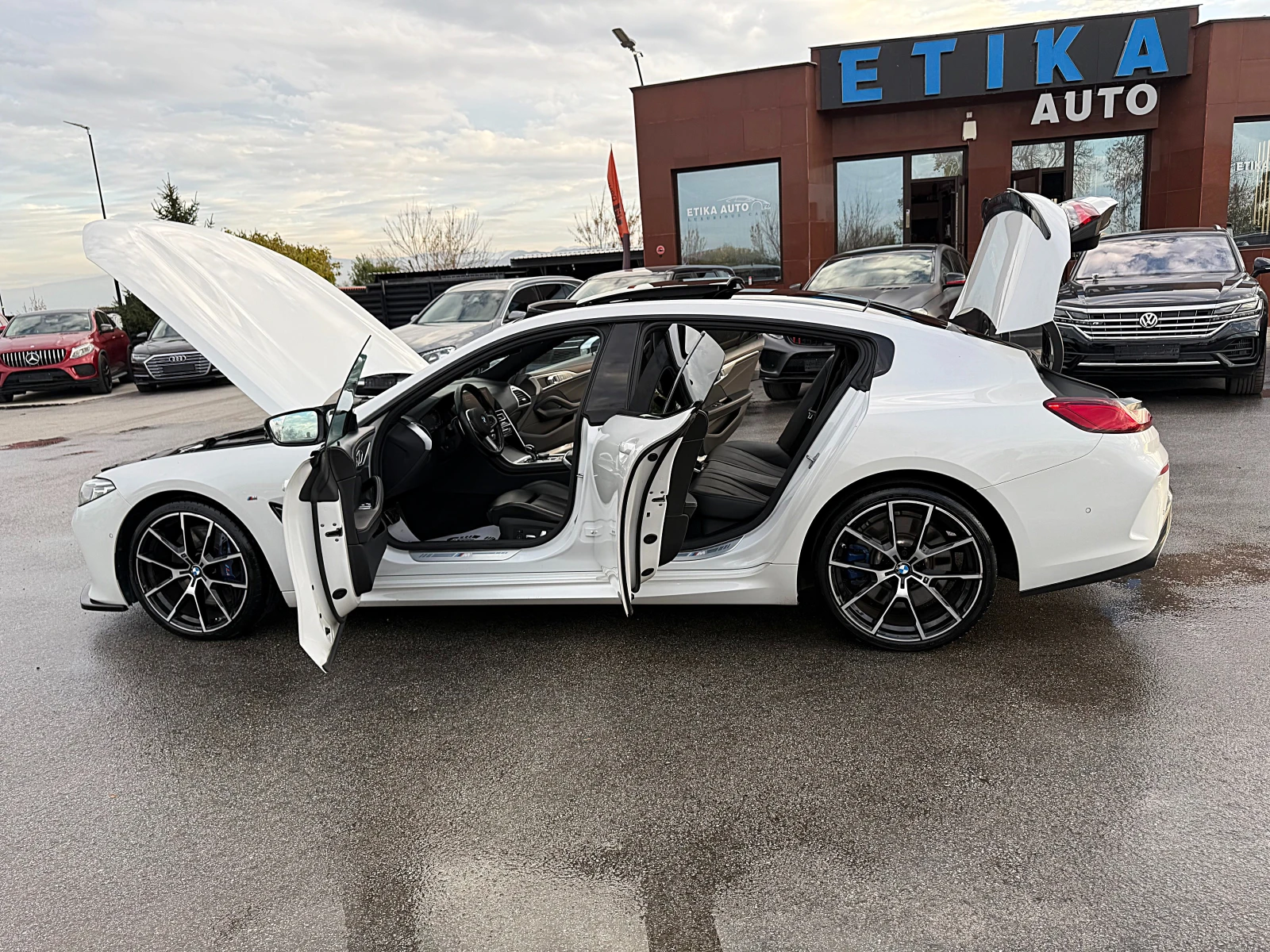 BMW 840 xDrive-4x4-PANORAMA-LAZER-VAKUM-HEAD UP-360KAMERI! | Mobile.bg   14