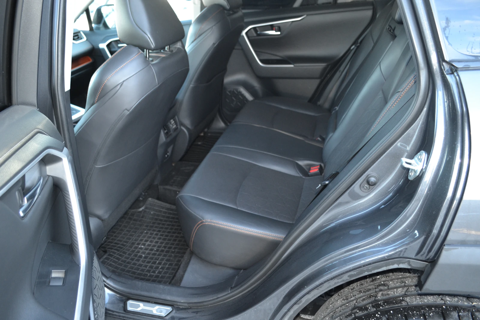 Toyota Rav4 2.5I-NOVA - изображение 8