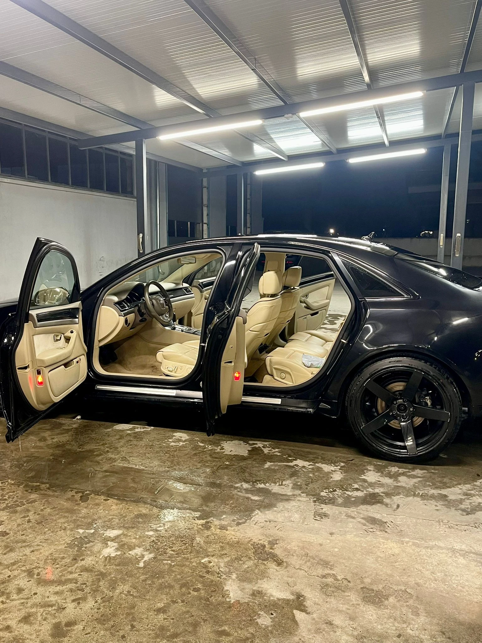 Audi A8 4.2i S8 Line/LPG/ ShadowLine/ Face, снимка 5 - Автомобили и джипове - 52367164