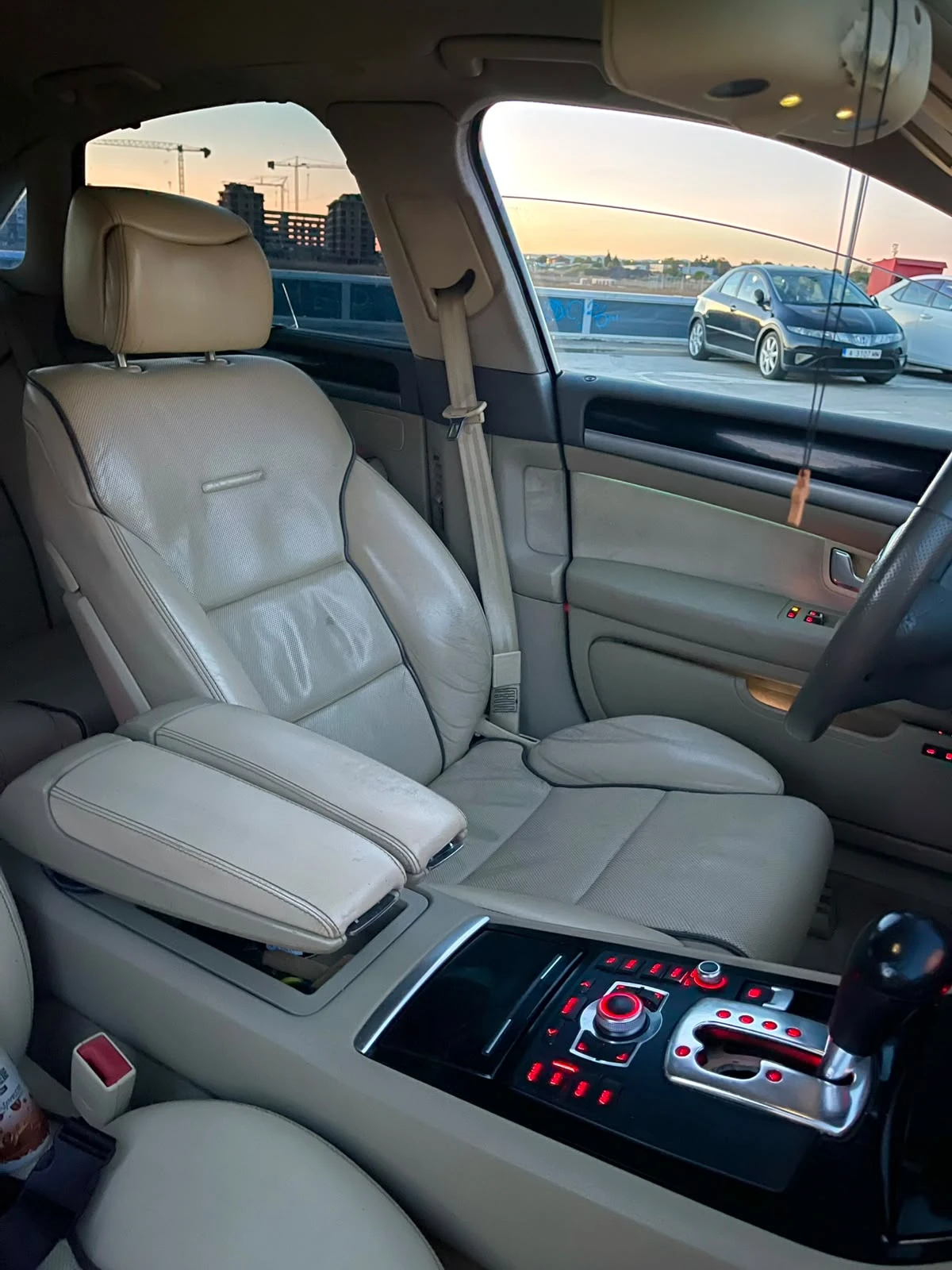 Audi A8 4.2i S Пакет/LPG/ Face, снимка 11 - Автомобили и джипове - 56388663