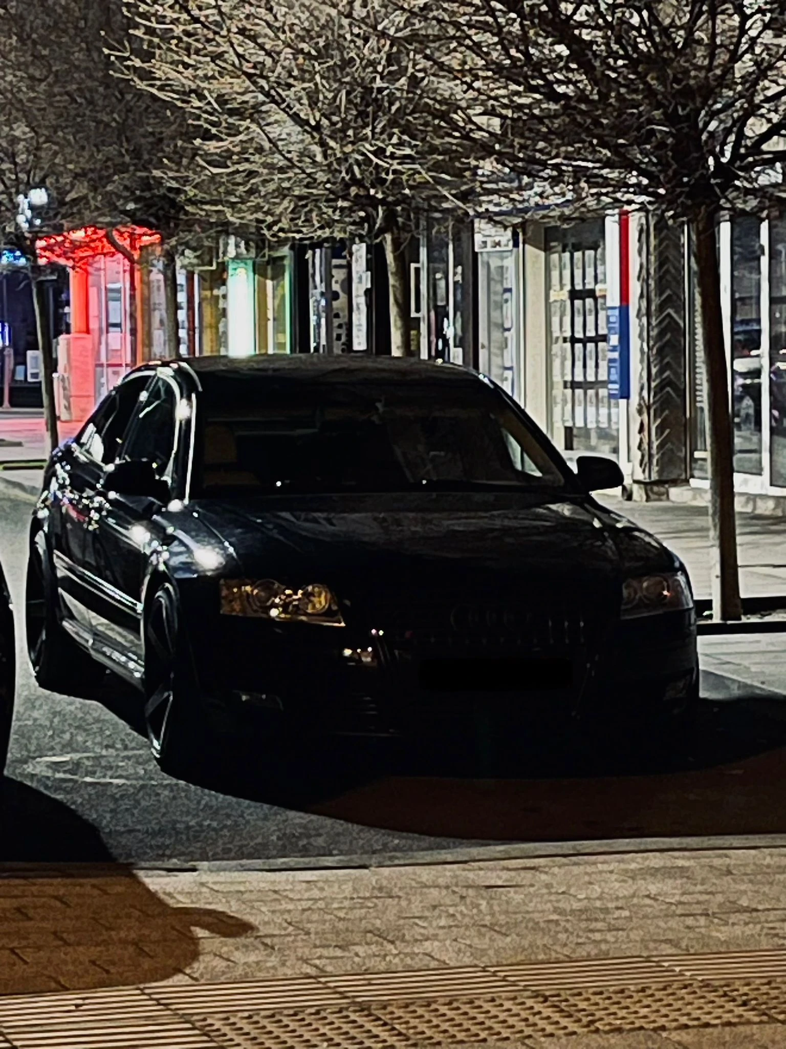 Audi A8 4.2i S8 Line/LPG/ ShadowLine/ Face, снимка 17 - Автомобили и джипове - 52367164