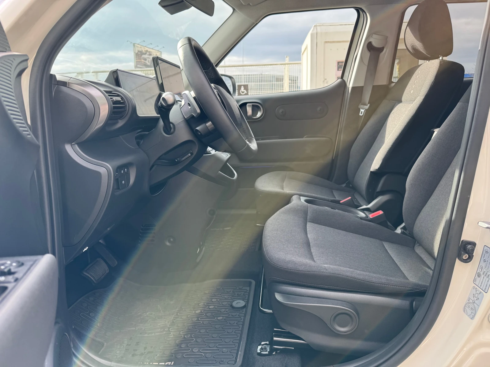 Hyundai Inster Exclusive LED | Mobile.bg   15