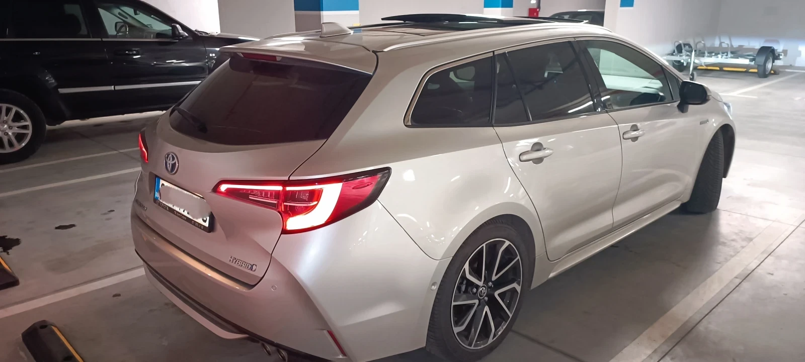 Toyota Corolla TS luxury+ Pano 2.0 HUD Matrix lights - изображение 3