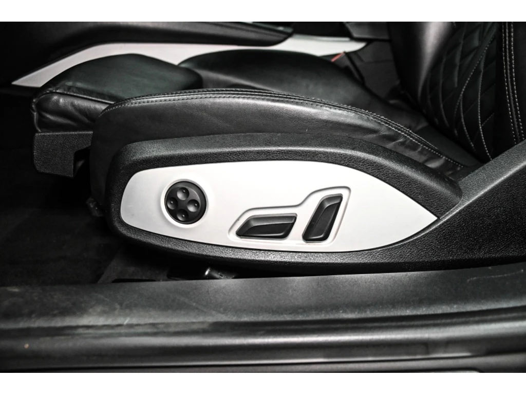 Audi Tt * 2.0T Quattro S tronic * CARFAX * ���� �� �� | Mobile.bg � ����������� 16