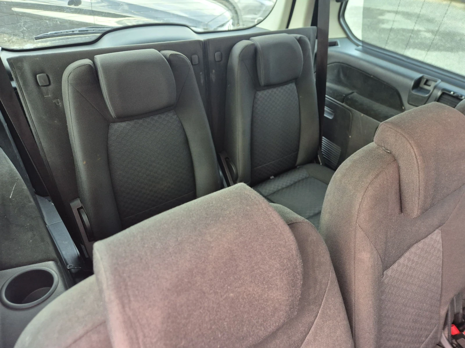 Ford Galaxy 2.0i 6+ 1, снимка 16 - Автомобили и джипове - 53164098