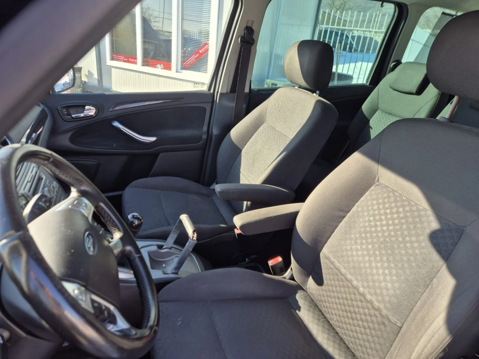 Ford Galaxy 2.0i 6+ 1 - изображение 7