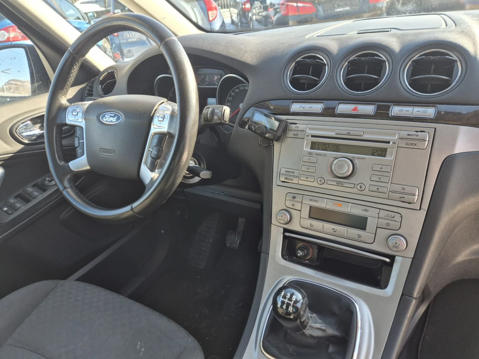 Ford Galaxy 2.0i 6+ 1 - изображение 10