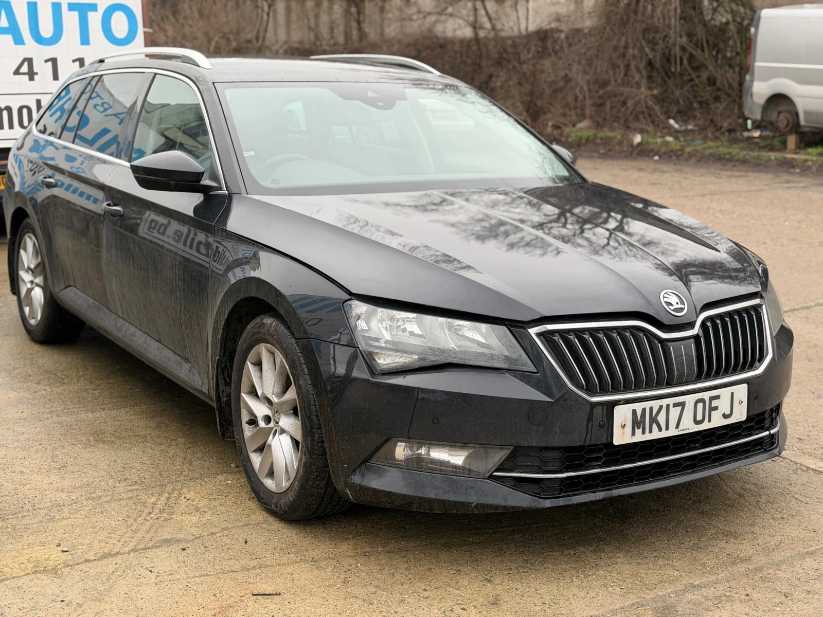 Skoda Superb 2.0tdi dsg - изображение 4