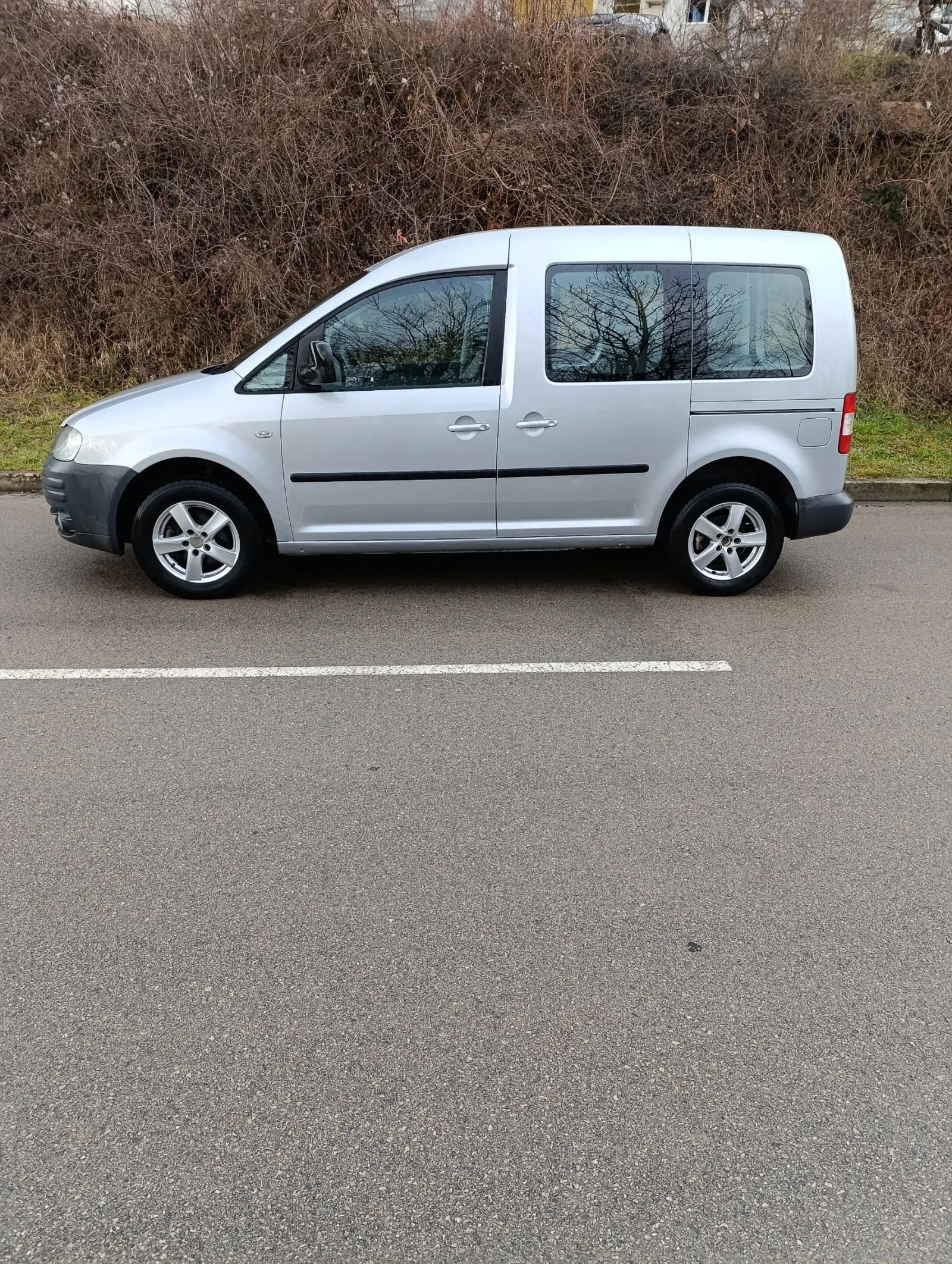 VW Caddy 1.6 Life  | Mobile.bg � ����������� 6