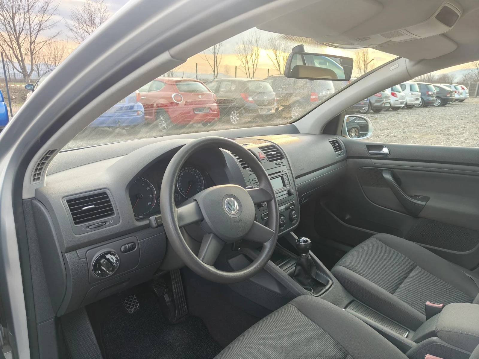 VW Golf 1.6 102  - изображение 10