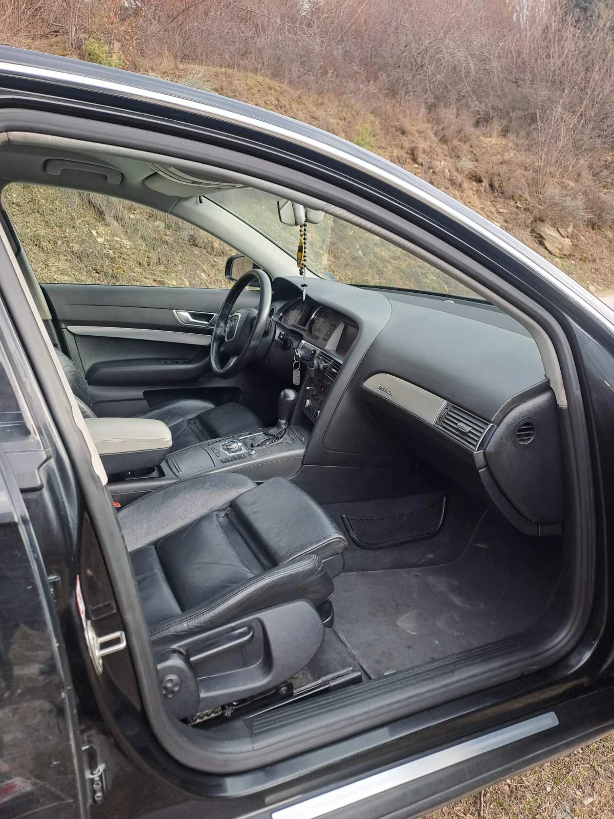 Audi A6, снимка 12 - Автомобили и джипове - 53759492