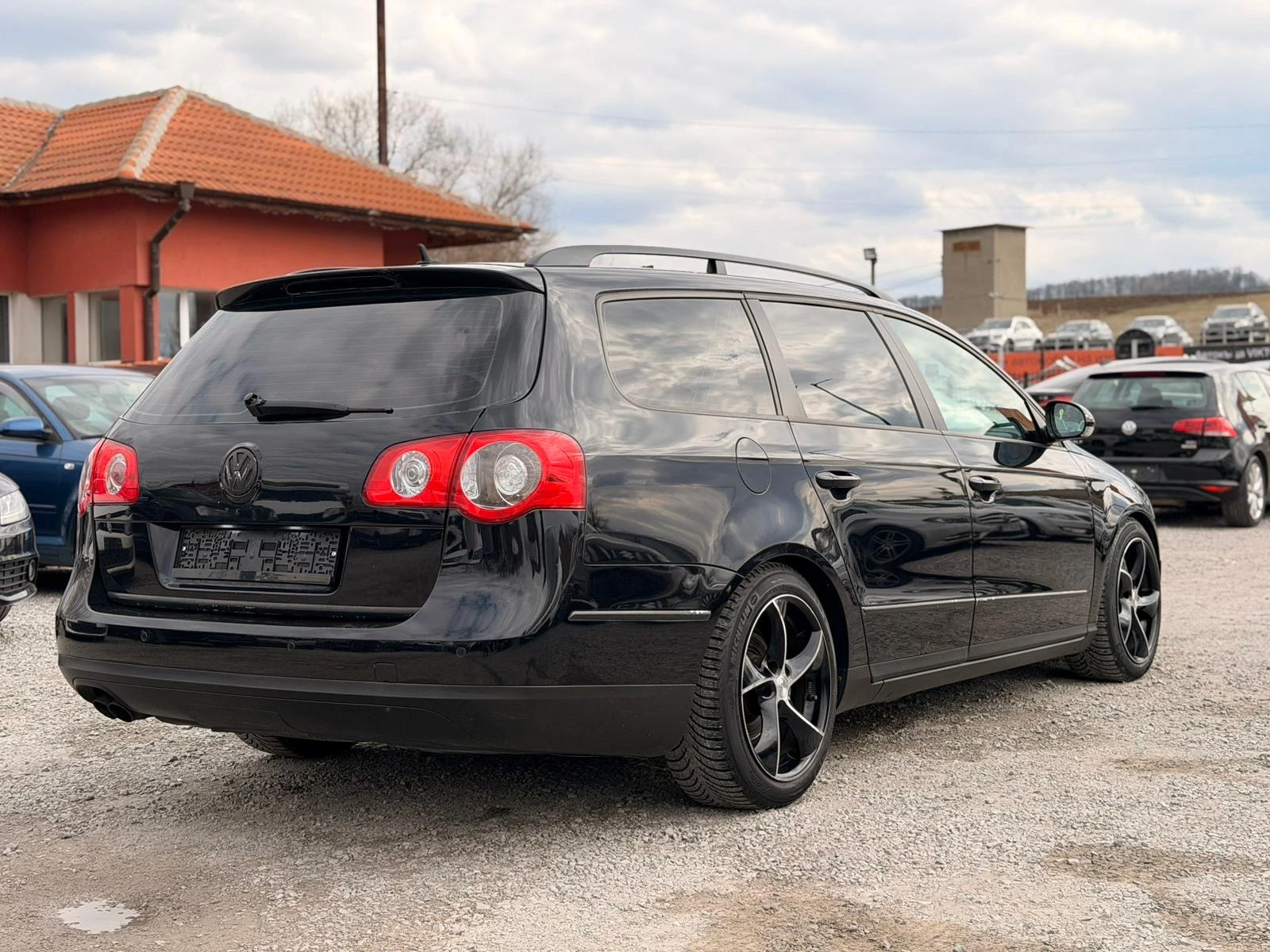 VW Passat 2.0TDI, снимка 4 - Автомобили и джипове - 54029939