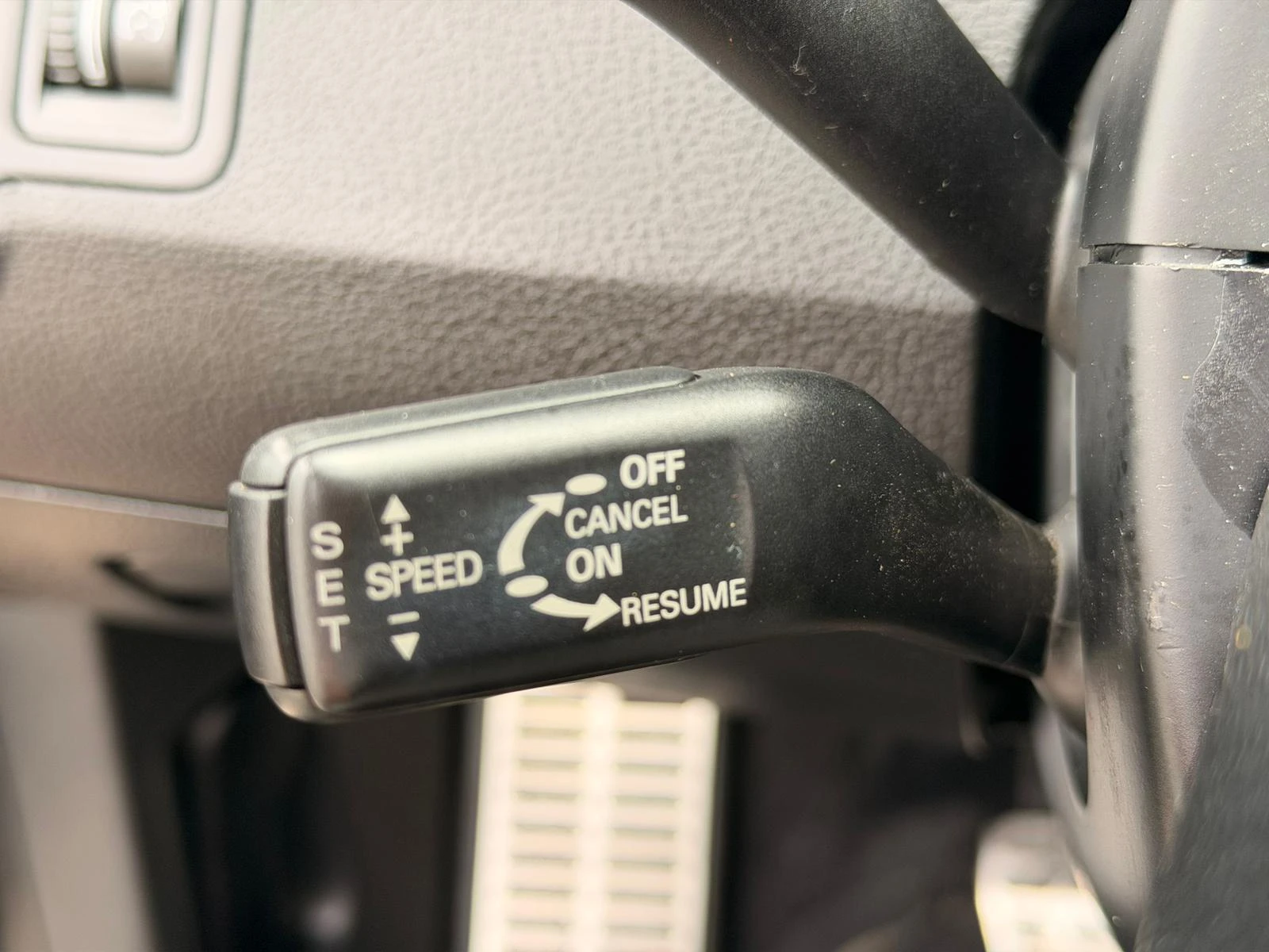 VW Passat 2.0TDI, снимка 15 - Автомобили и джипове - 54029939