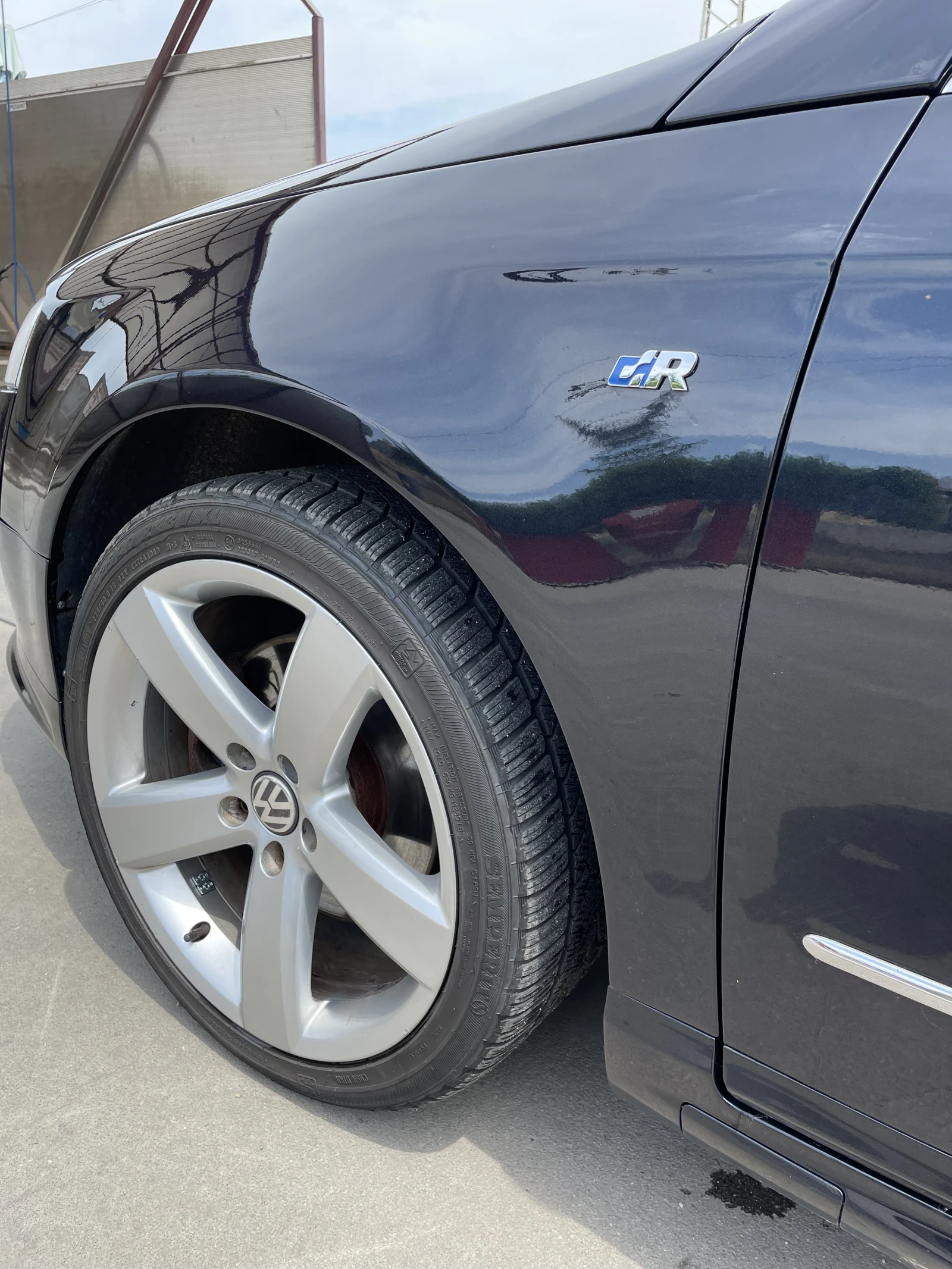 VW Passat 2.0 TDI, снимка 8 - Автомобили и джипове - 54082163