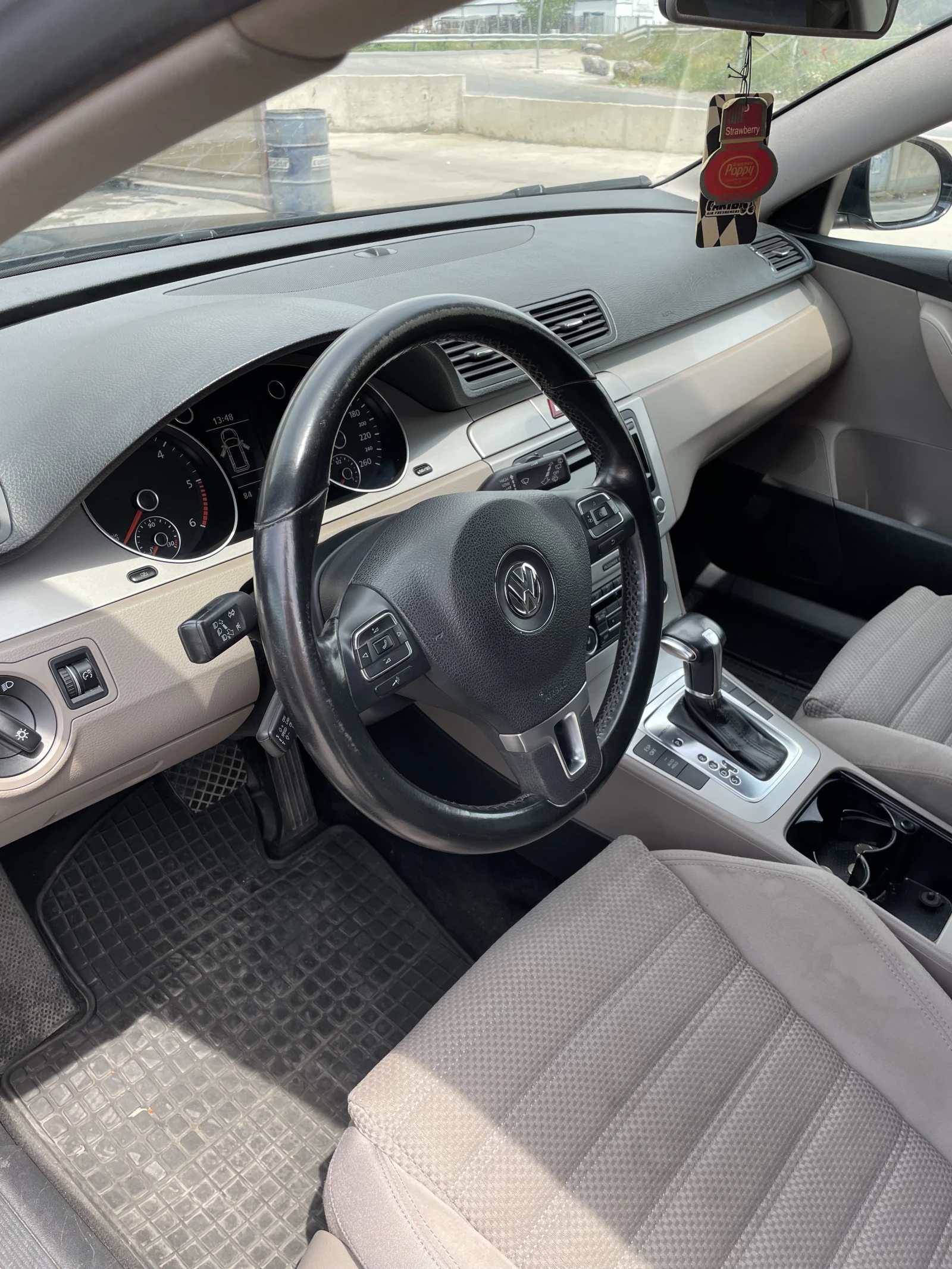 VW Passat 2.0 TDI, снимка 7 - Автомобили и джипове - 54082163