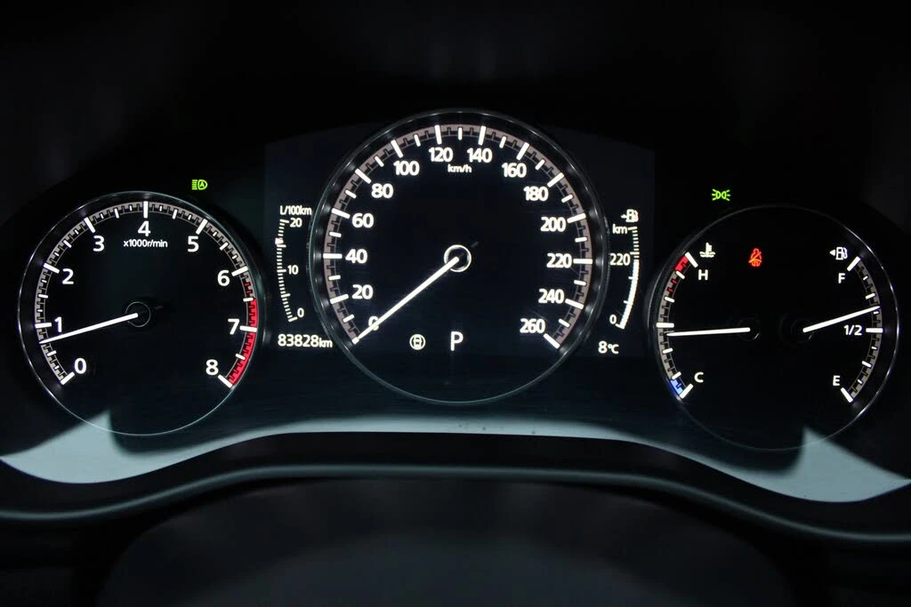 Mazda 3 AWD* ПОДГРЕВ* BOSE* 360* HEAD-UP* ШИБЕДАХ* М.TOЧКА, снимка 10 - Автомобили и джипове - 54373378