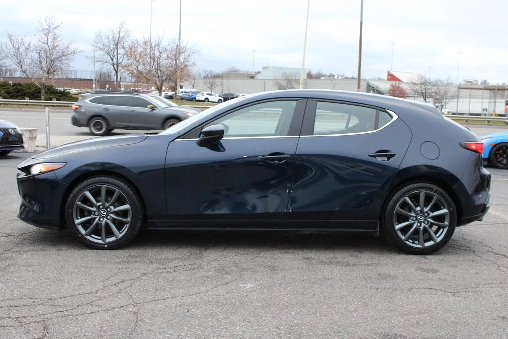 Mazda 3 AWD* ПОДГРЕВ* BOSE* 360* HEAD-UP* ШИБЕДАХ* М.TOЧКА, снимка 3 - Автомобили и джипове - 54373378