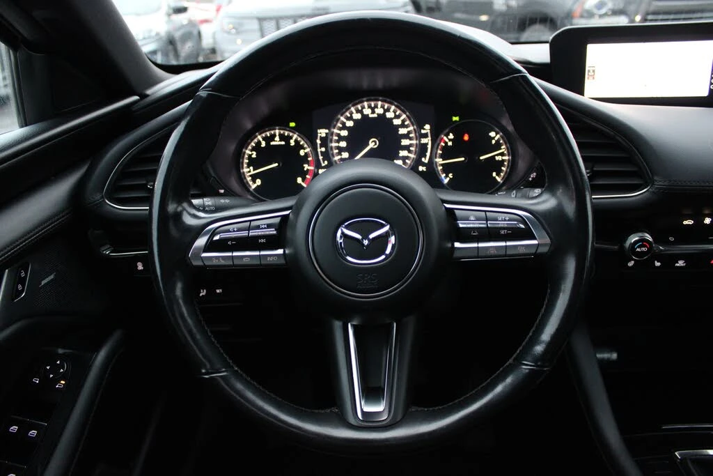 Mazda 3 AWD* ПОДГРЕВ* BOSE* 360* HEAD-UP* ШИБЕДАХ* М.TOЧКА, снимка 9 - Автомобили и джипове - 54373378
