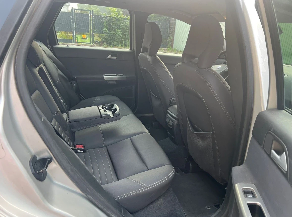 Volvo V50, снимка 7 - Автомобили и джипове - 54496196