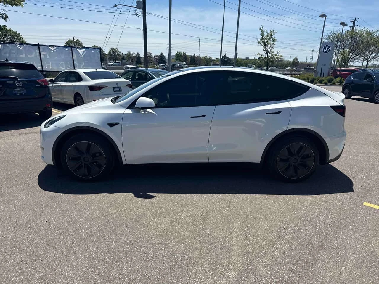 Tesla Model Y Long Range| ОТ ПРЕДСТАВИТЕЛСТВО| ПОДГРЕВИ| ПАНО, снимка 3 - Автомобили и джипове - 54643559
