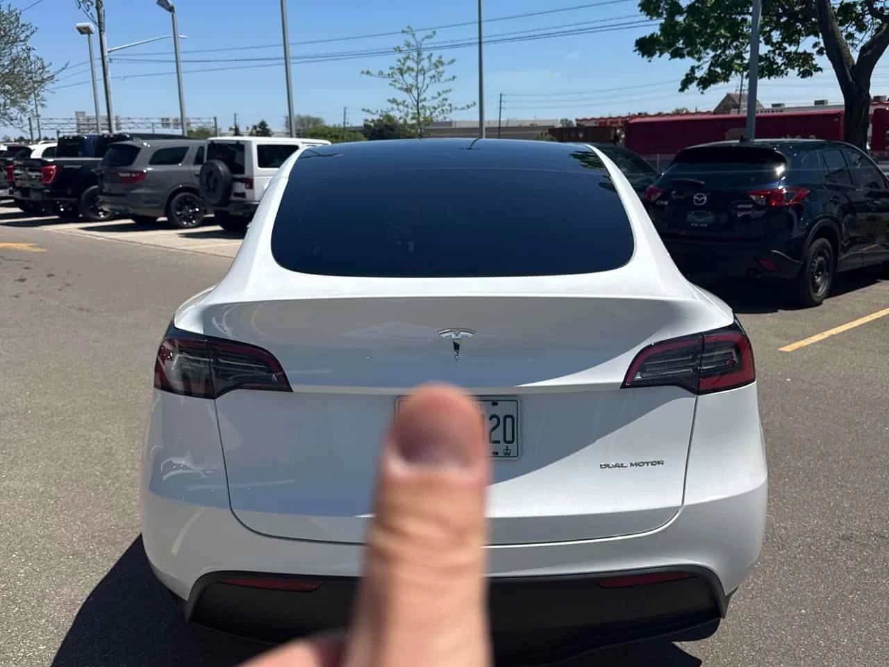 Tesla Model Y Long Range| ОТ ПРЕДСТАВИТЕЛСТВО| ПОДГРЕВИ| ПАНО, снимка 4 - Автомобили и джипове - 54643559