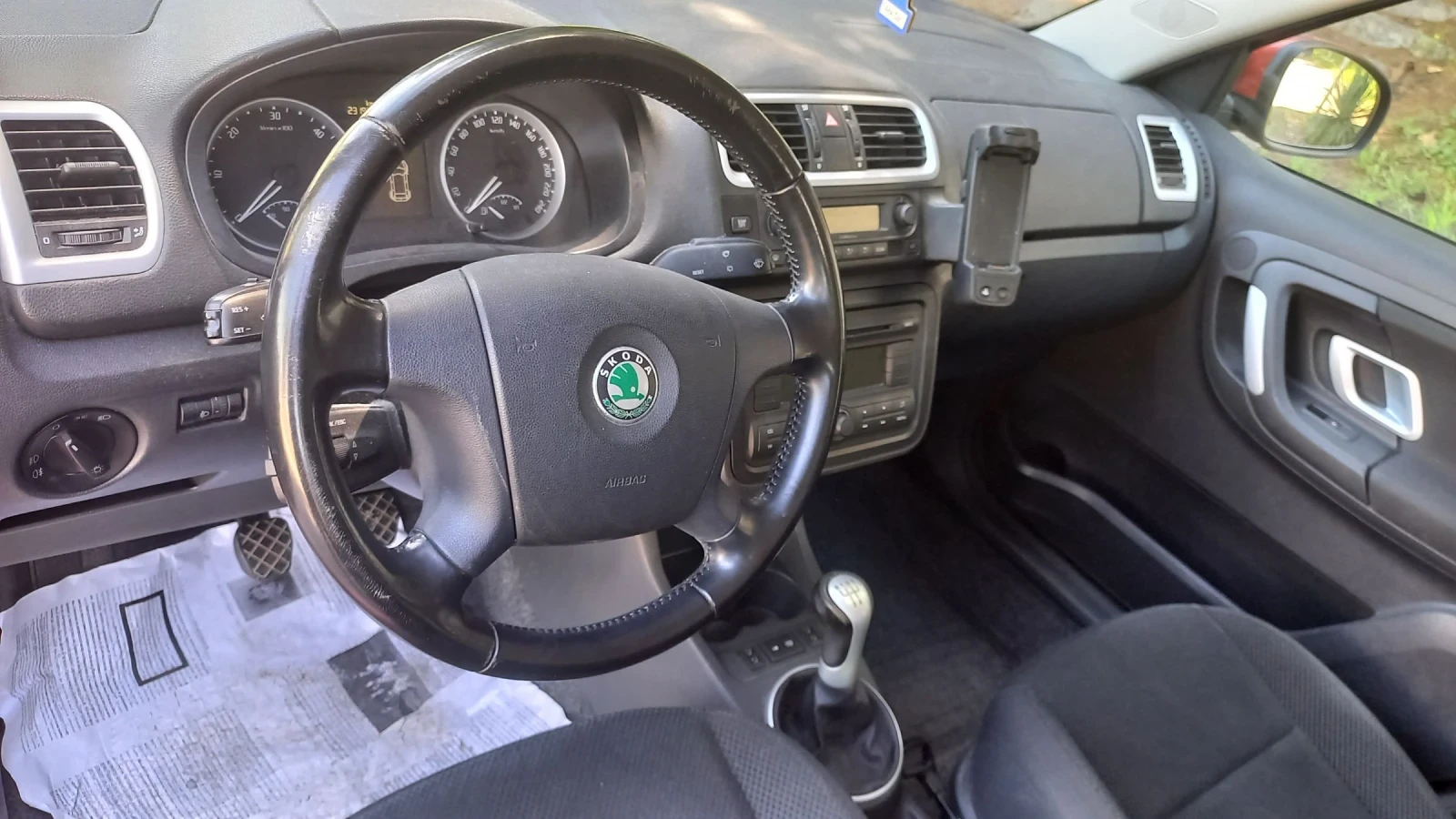 Skoda Fabia 1.9tdi 105к.с , снимка 11 - Автомобили и джипове - 54724071
