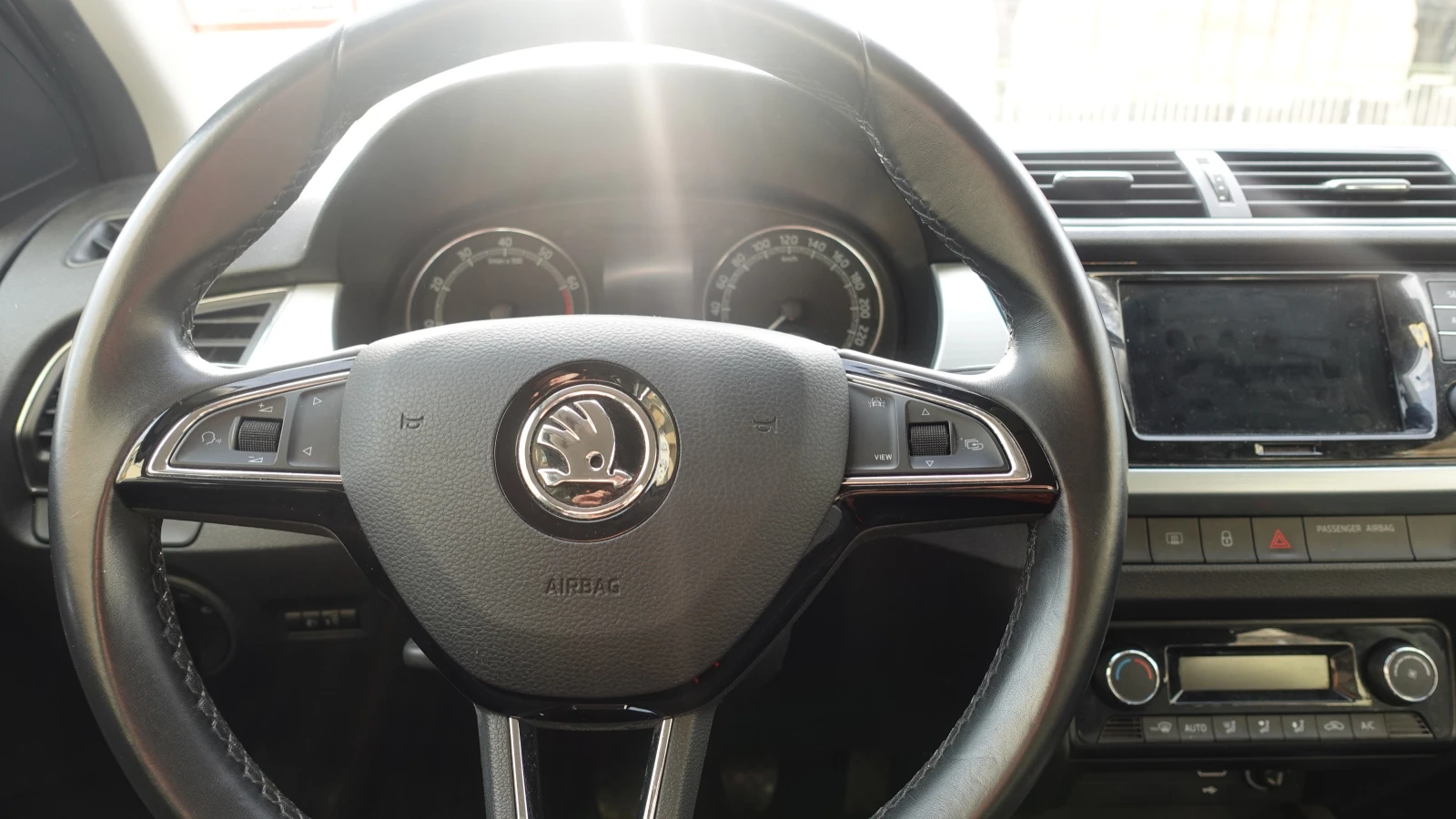 Skoda Fabia Combi, снимка 11 - Автомобили и джипове - 55118148