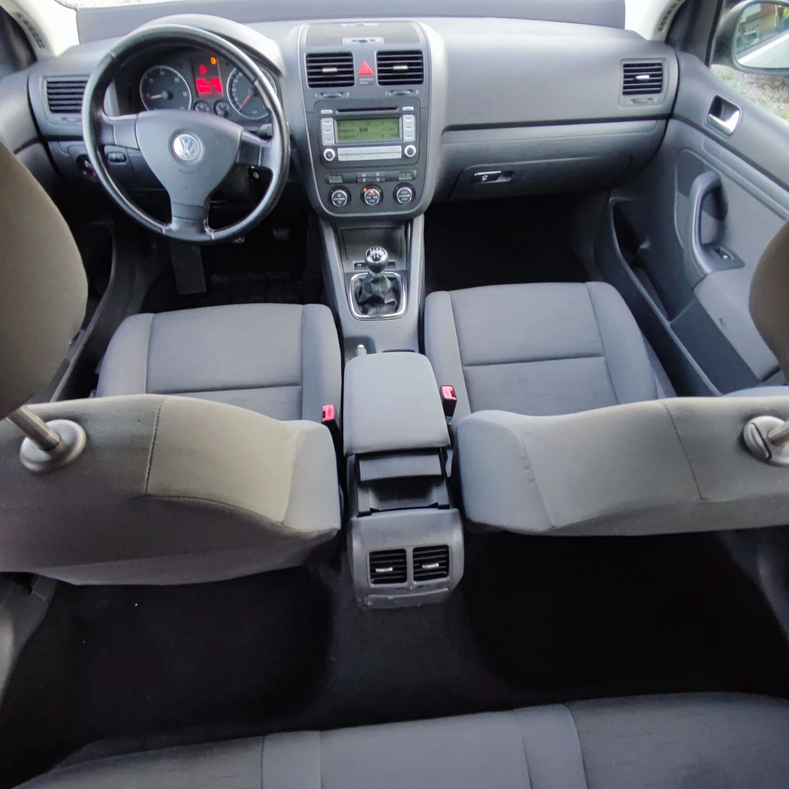 VW Golf 1.9TDI* KLIMATRONIK* , снимка 10 - Автомобили и джипове - 55158204