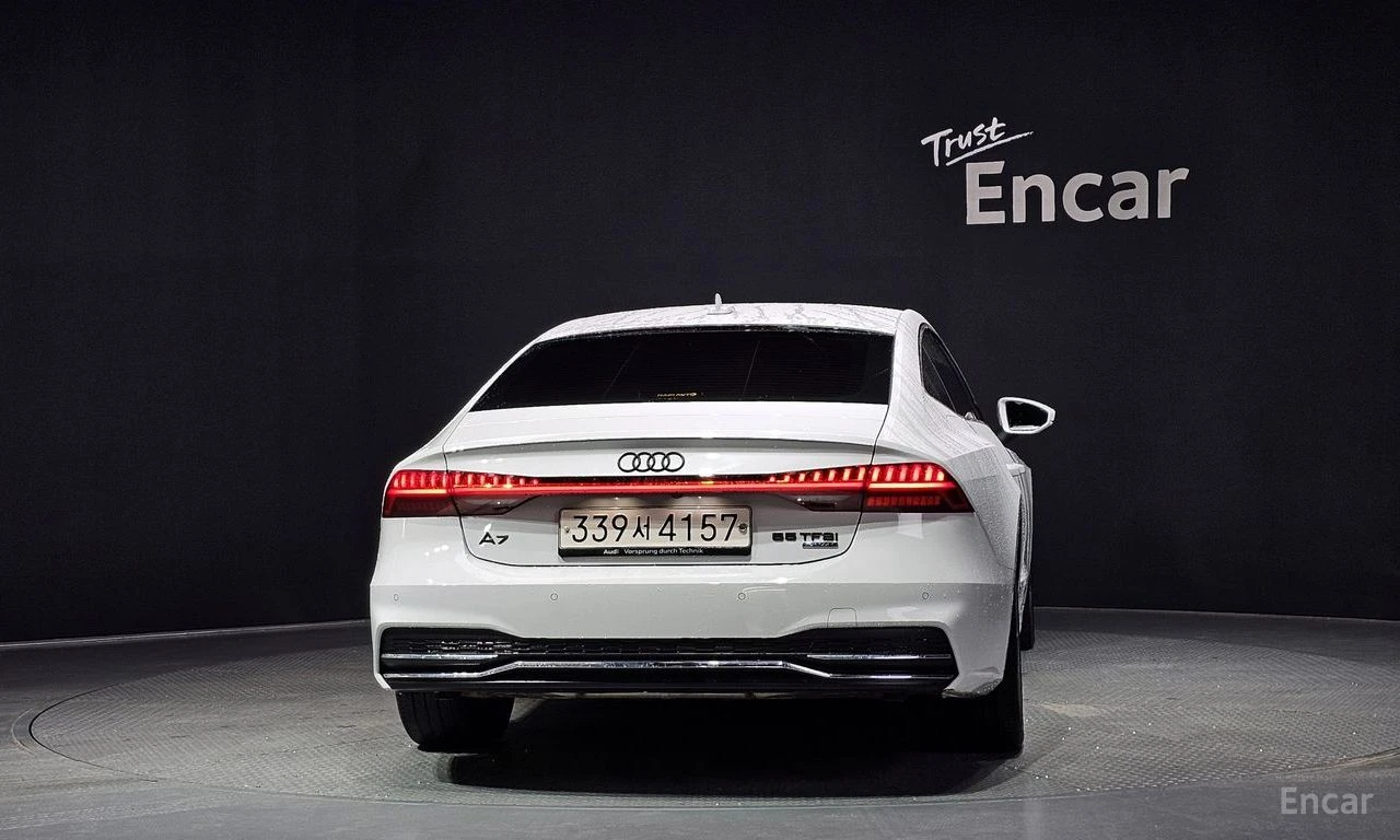Audi A7 55TFSI* MATRIX* S* LINE* ОБДУХВАНЕ* ДИСТРОНИК* , снимка 4 - Автомобили и джипове - 55379319