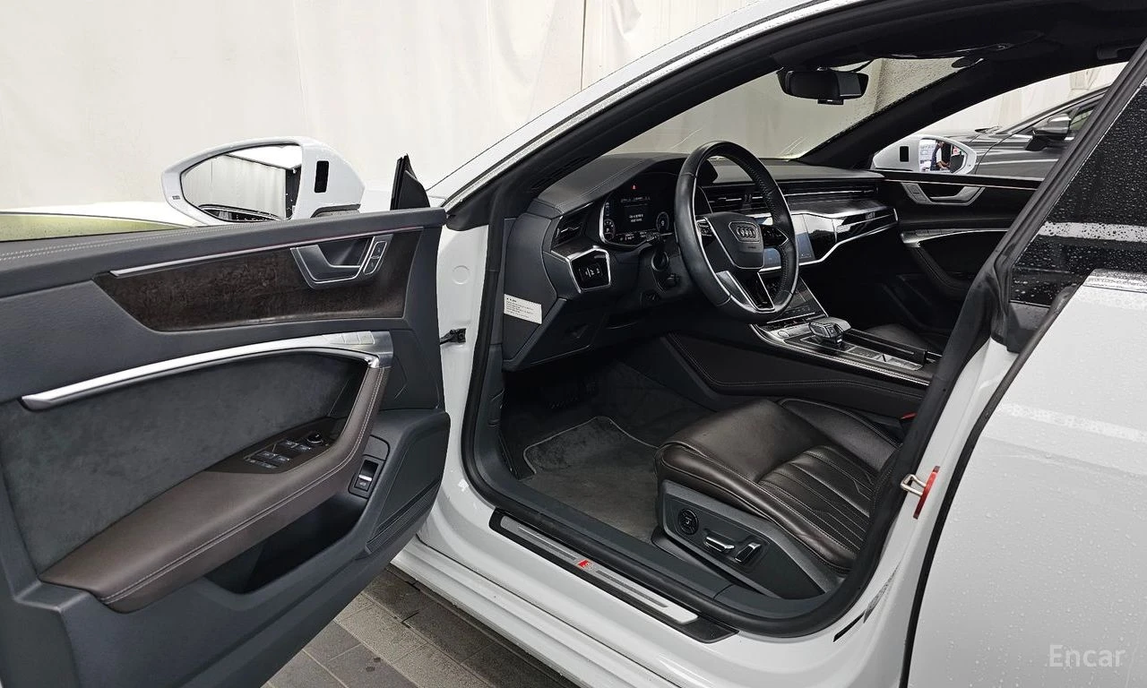 Audi A7 55TFSI* MATRIX* S* LINE* ОБДУХВАНЕ* ДИСТРОНИК* , снимка 5 - Автомобили и джипове - 55379319