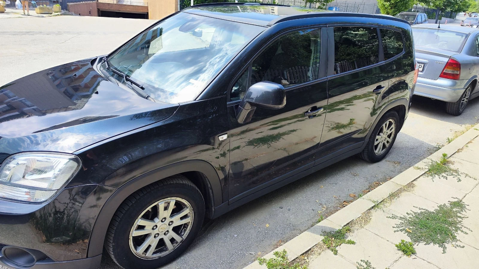 Chevrolet Orlando, снимка 13 - Автомобили и джипове - 55412891