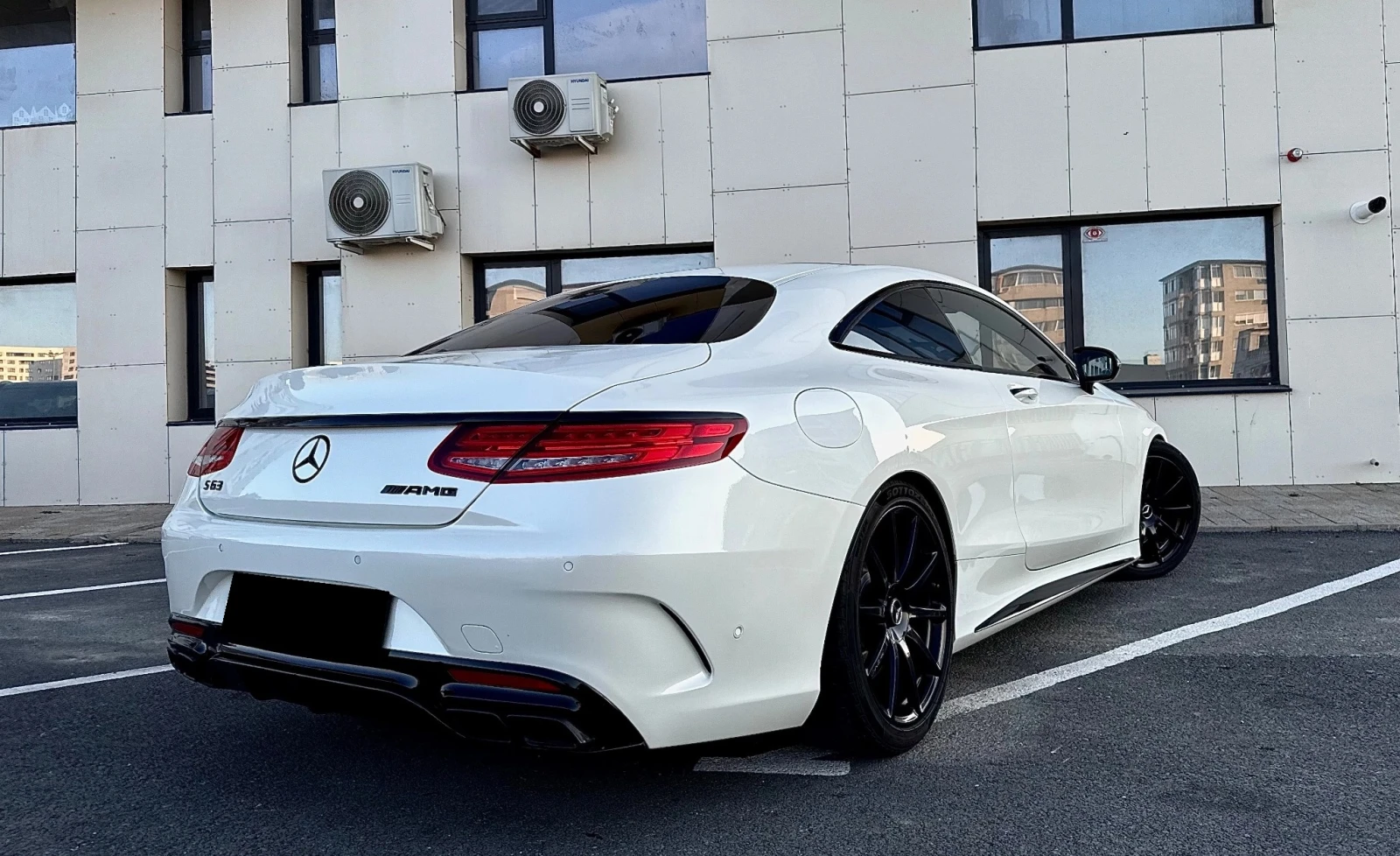 Mercedes-Benz S 63 AMG 4Matic Coupe, снимка 4 - Автомобили и джипове - 55698423