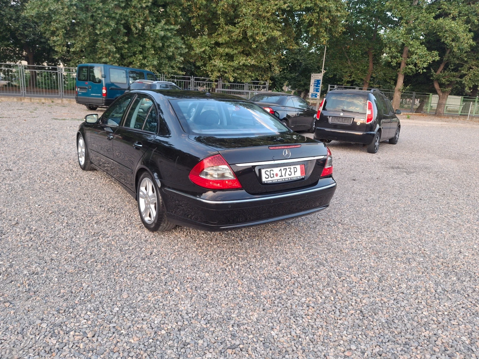 Mercedes-Benz E 200 E 200 Benzin Evo , снимка 5 - Автомобили и джипове - 55771612