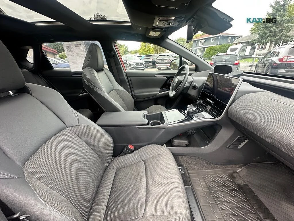 Toyota bZ4X XLE AWD* DISTRONIC* ПОДГРЕВ* ПАНОРАМА* КАМЕРА* , снимка 9 - Автомобили и джипове - 55943120