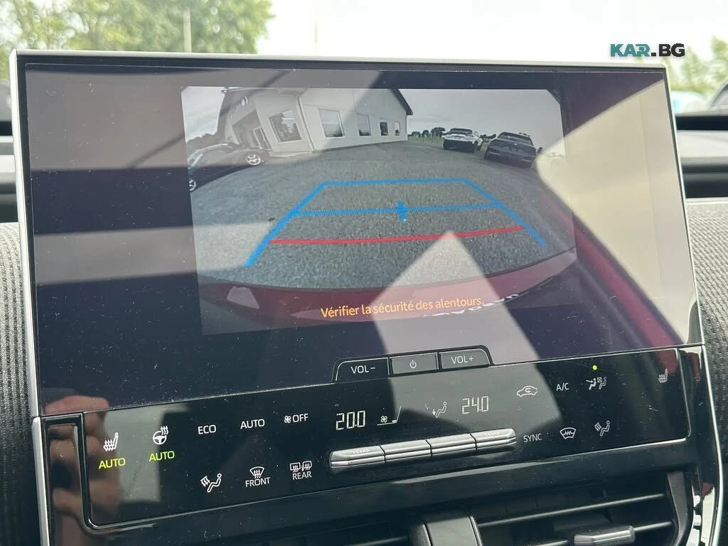 Toyota bZ4X XLE AWD* DISTRONIC* ПОДГРЕВ* ПАНОРАМА* КАМЕРА* , снимка 13 - Автомобили и джипове - 55943120