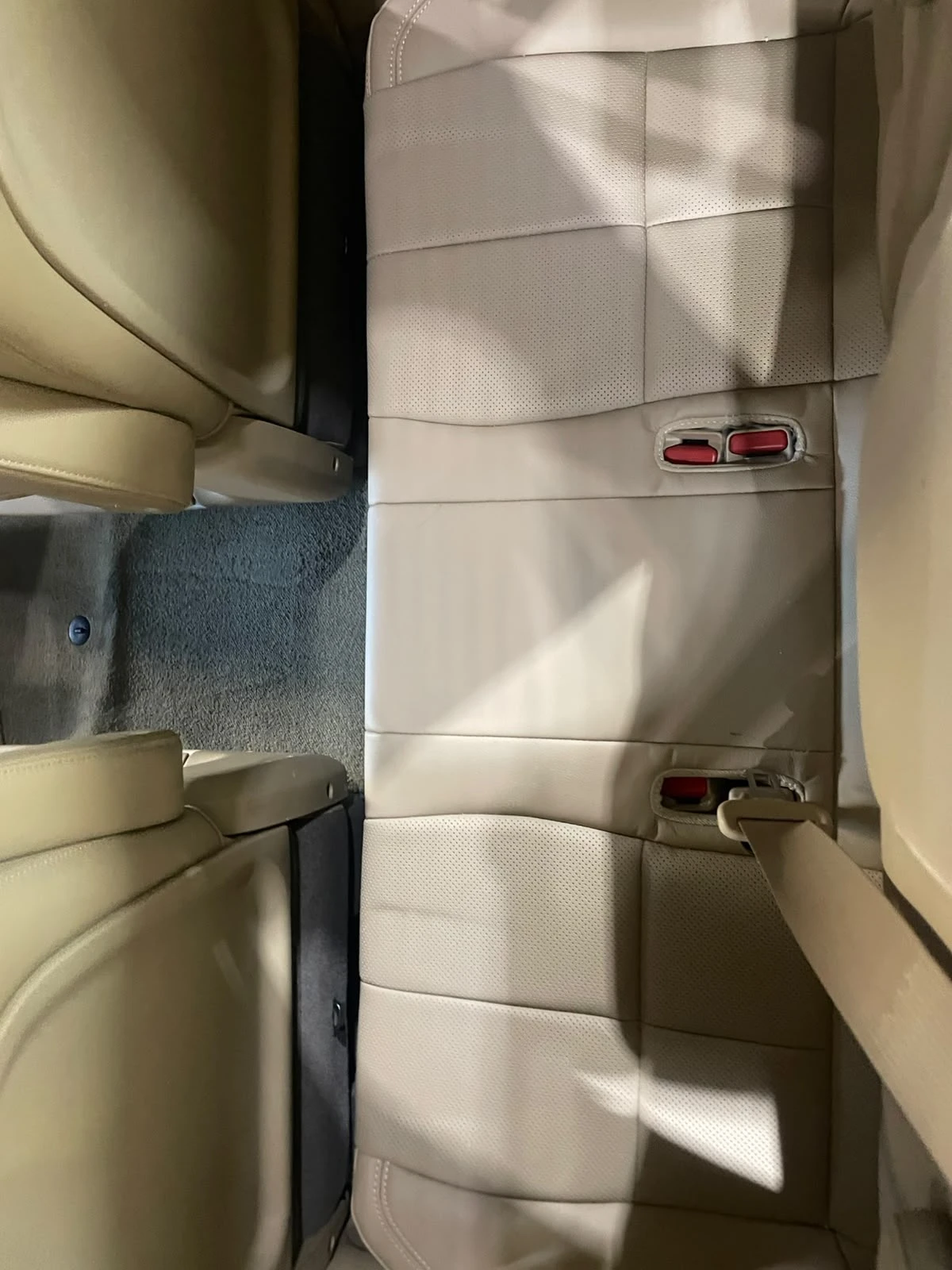Kia Carnival 2.2D ! 8+ 1 ! Noblesse !, снимка 13 - Автомобили и джипове - 56325097