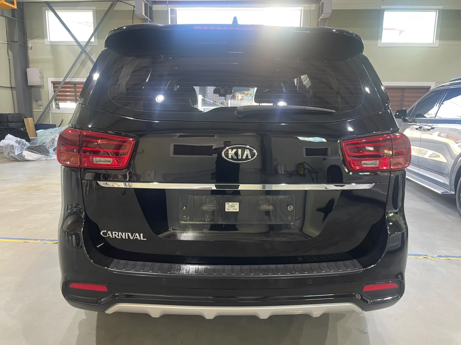 Kia Carnival 2.2D ! 8+ 1 ! Noblesse !, снимка 5 - Автомобили и джипове - 56325097