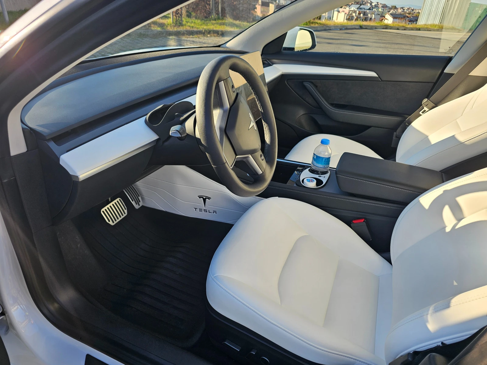 Tesla Model 3, снимка 8 - Автомобили и джипове - 56424128