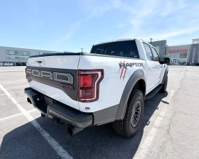 Ford F150 RAPTOR / Перфектен / Чист CARFAX / Канада, снимка 8