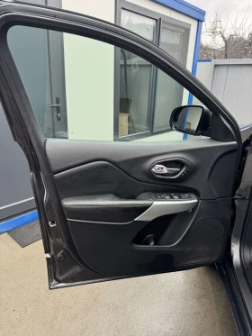 Jeep Cherokee Limited - 16200 € / 31684.45 лв. - 86339471 13