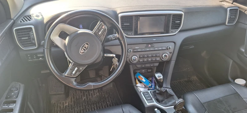 Kia Sportage 1, 6 GDI, снимка 5 - Автомобили и джипове - 47253263