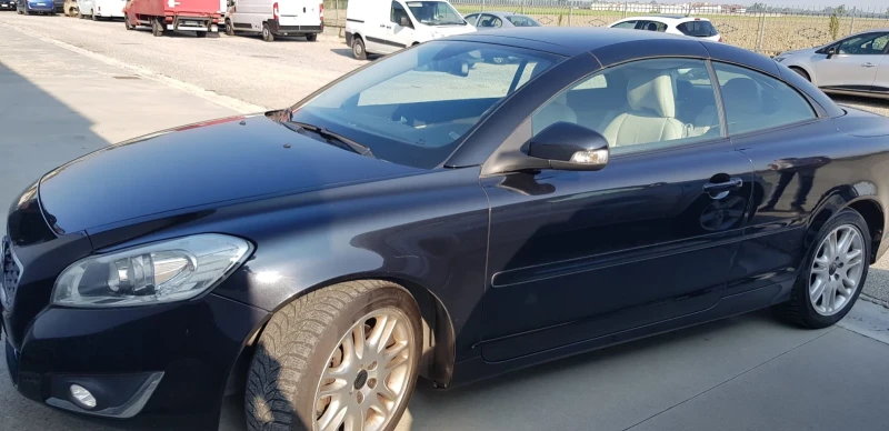 Volvo C70 2.0, снимка 9 - Автомобили и джипове - 47771926