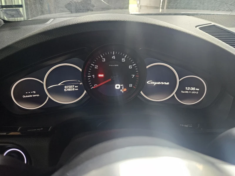Porsche Cayenne 3.0i V6, снимка 8 - Автомобили и джипове - 49749679